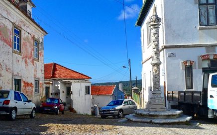 Pelourinho na vila de Colares Sintra