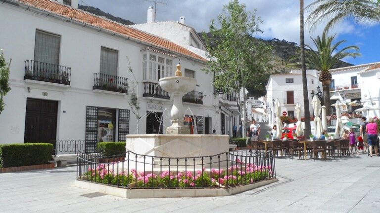 Plaza de la Constitución, Pueblo Mijas - Andalucía