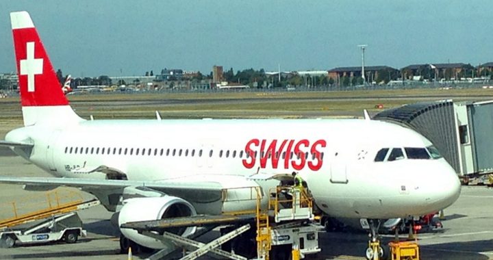 avião da Companhia Aérea Swiss