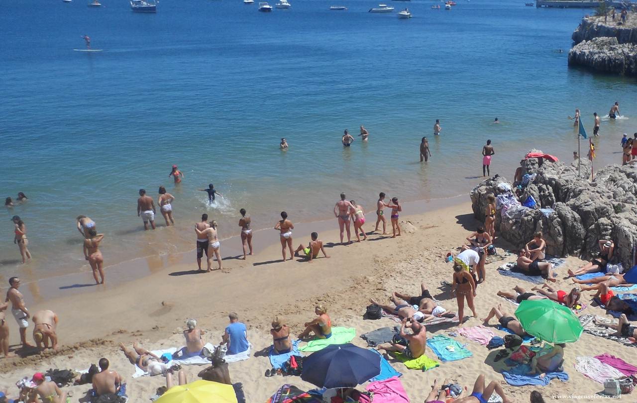 Praia da Rainha em Cascais