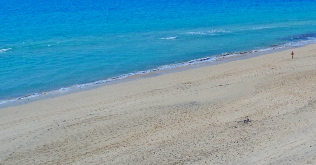 Praia na ilha do Sal em Cabo Verde