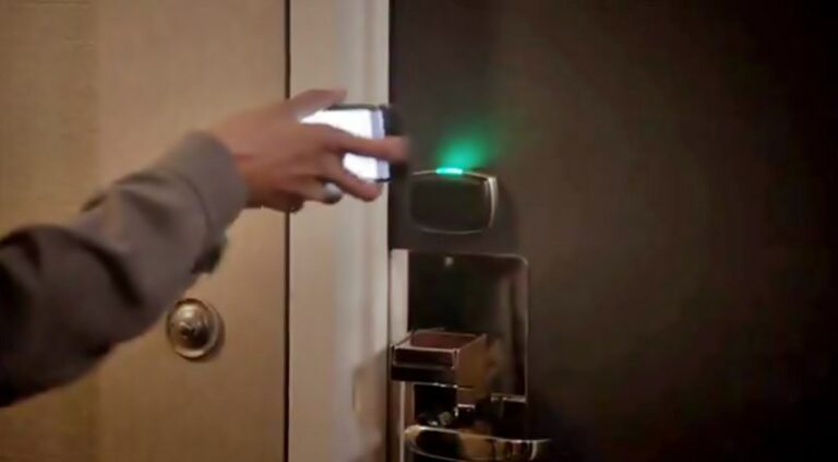 Smartphones substituem check-in e chaves de hotel