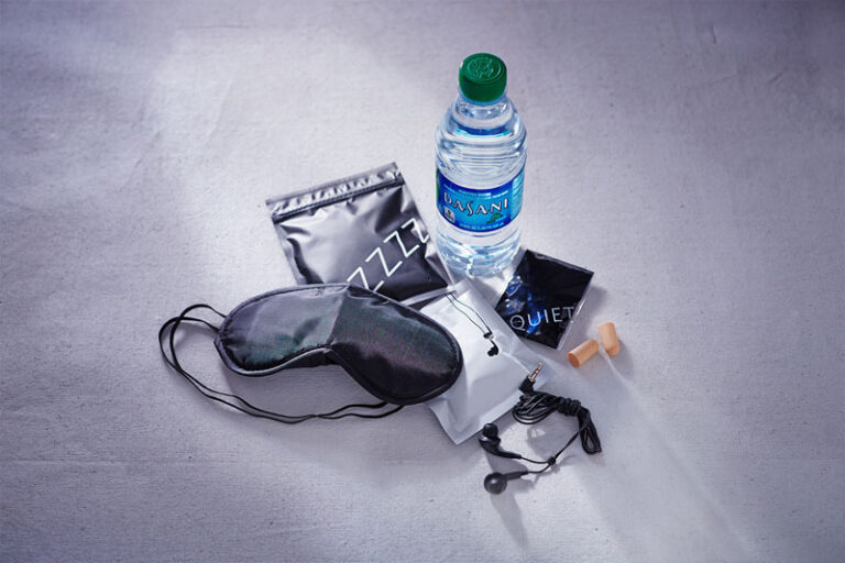 kit de sono Delta Air Lines para voos internacionais
