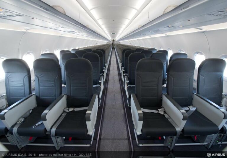 Vueling recebe primeiro A320 com conceito Airbus Space-Flex
