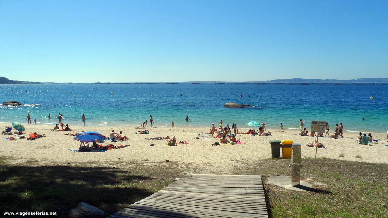 Acesso fácil ao areal a partir do estacionamento