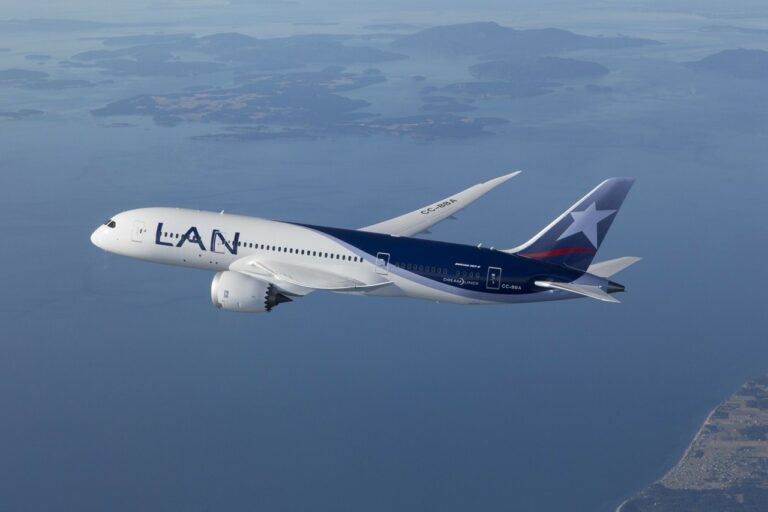 LAN aumenta voos entre Santiago e Madrid a partir de 09-2015