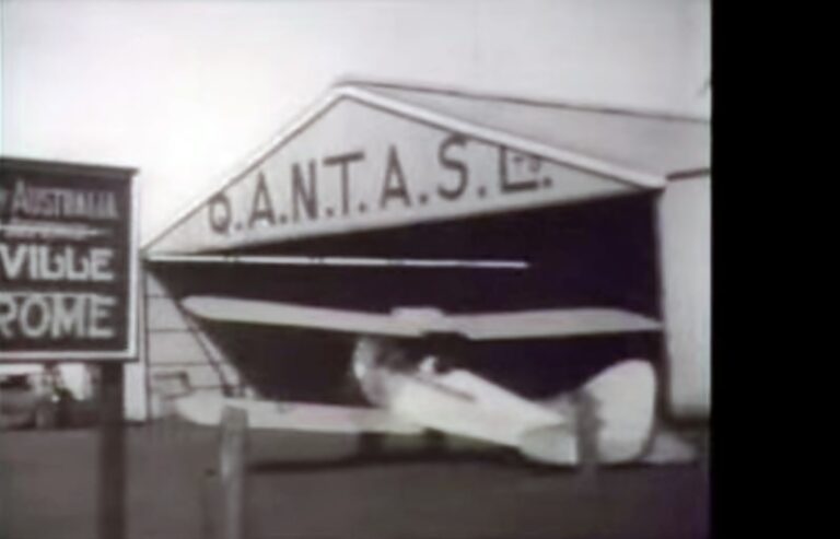 80 anos de voos internacionais da Qantas