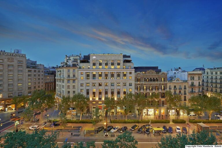 Exterior do Hotel Mandarin Barcelona em 2014