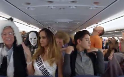 Internetest Vídeo de Segurança da Delta Airline