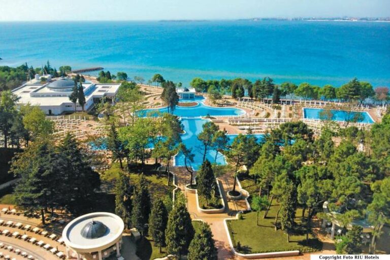 Vista geral do Hotel Riu Helios Paradise Sunny Beach