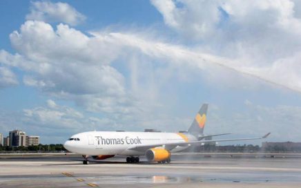 Chegada da Thomas Cook Airlines no dia 3 de Maio a Miami