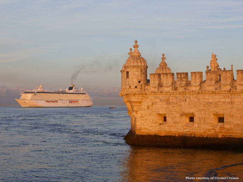Crystal Serenity no rio Tejo Lisboa