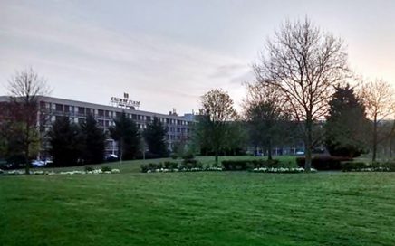 Vista geral do hotel Crowne Plaza London - Heathrow