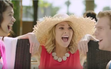 Campanha de Publicidade Marriott que provocou polémica com ASTA