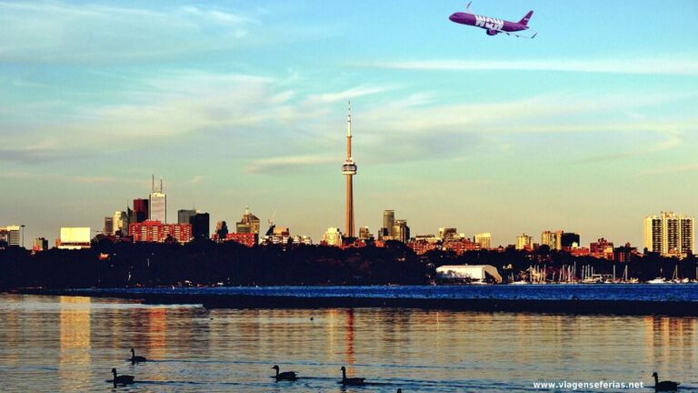 WOW Air aterra em Toronto a 20 de Maio