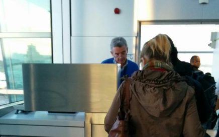 Presidente da Ryanair faz Check-in em voo Dublin-Londres