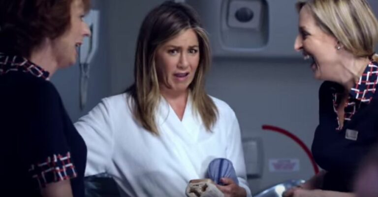 Anuncio TV com actriz Jennifer Aniston para a Emirates
