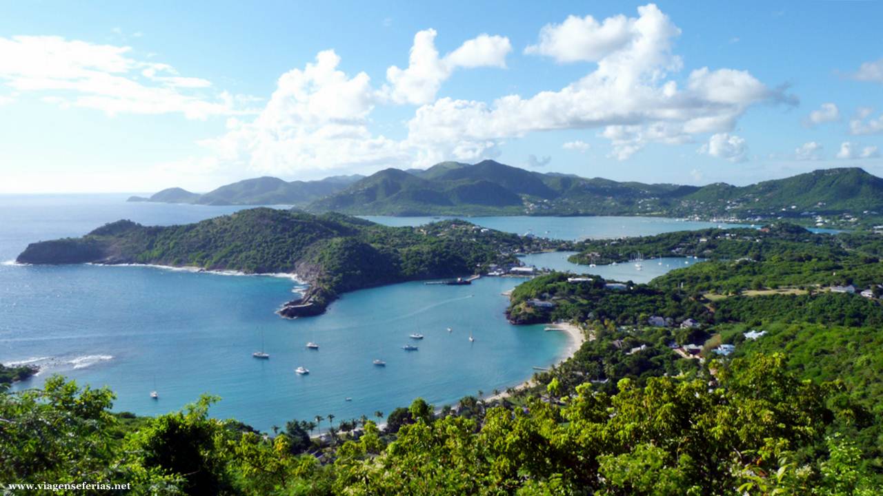 Vista de Shirley Heights na ilha de Antígua (Caraíbas)