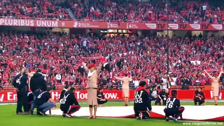 Demonstração de segurança da Emirates no estádio da Luz