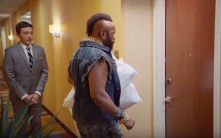 Mr T participa em videos para hotéis Fairfield Inn & Suites da Marriott