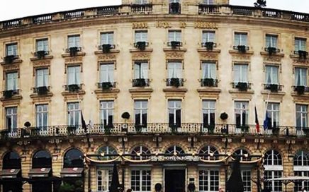 Fachada do Grand Hôtel de Bordeaux agora Intercontinental