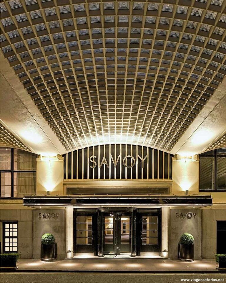 Savoy Londres do Grupo FRHI (Fairmont, Raffles e Swissôtel)