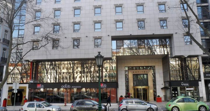 Fachadado Hotel Sofitel Lisbon Liberdade em Lisboa