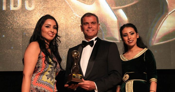 Eduardo Jesus recebe prémio WTA 2015 para ilha da madeira melhor do Mundo