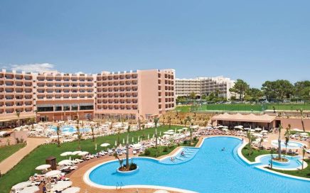 Clubhotel RIU Guarana Algarve 1 dos 9 premiados pelo HolidayCheck
