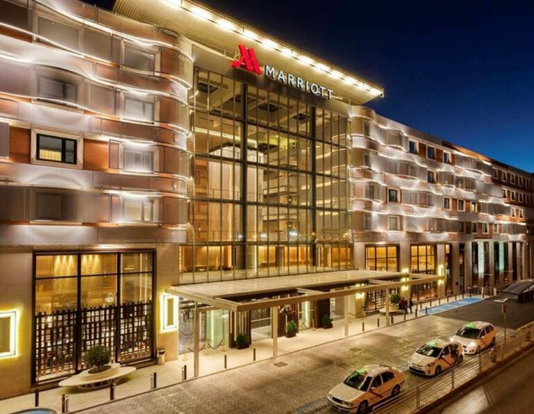 Fachada do Madrid Marriott Auditorium Hotel & Conference Center