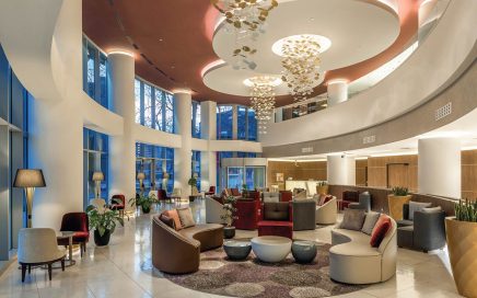 Recepção Hotel Double Tree by Hilton Yerevan City Centre