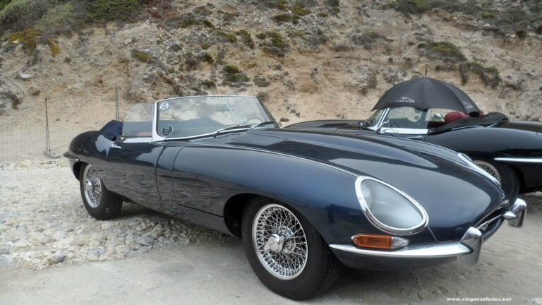 2 Carros históricos para excrusões organizadas