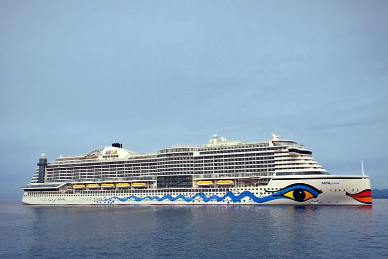 Novo navio de cruzeiros AIDAprima de 125.000 toneladas