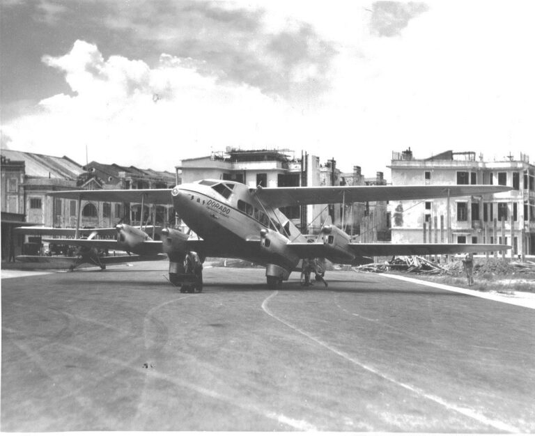 Voo do DH86 da antiga British Airways de Penang a Hong Kong