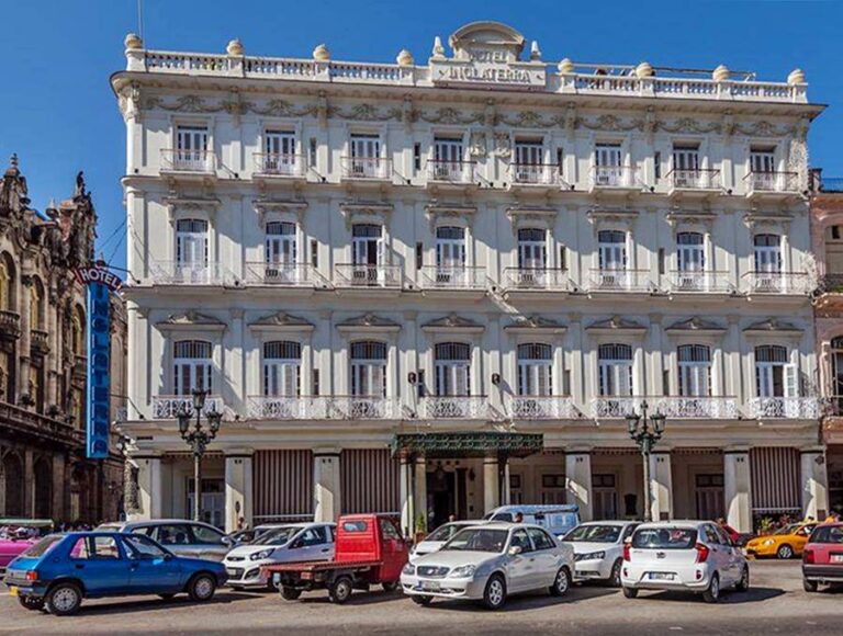 Hotel Inglaterra antes de passar a The Luxury Collection (Starwood)