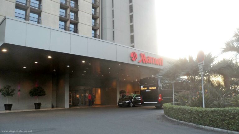Entrada Principal do Hotel Marriott Lisboa em Portugal