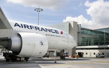 Boeing 777-300 da AIr France no aeroporto Paris CDG