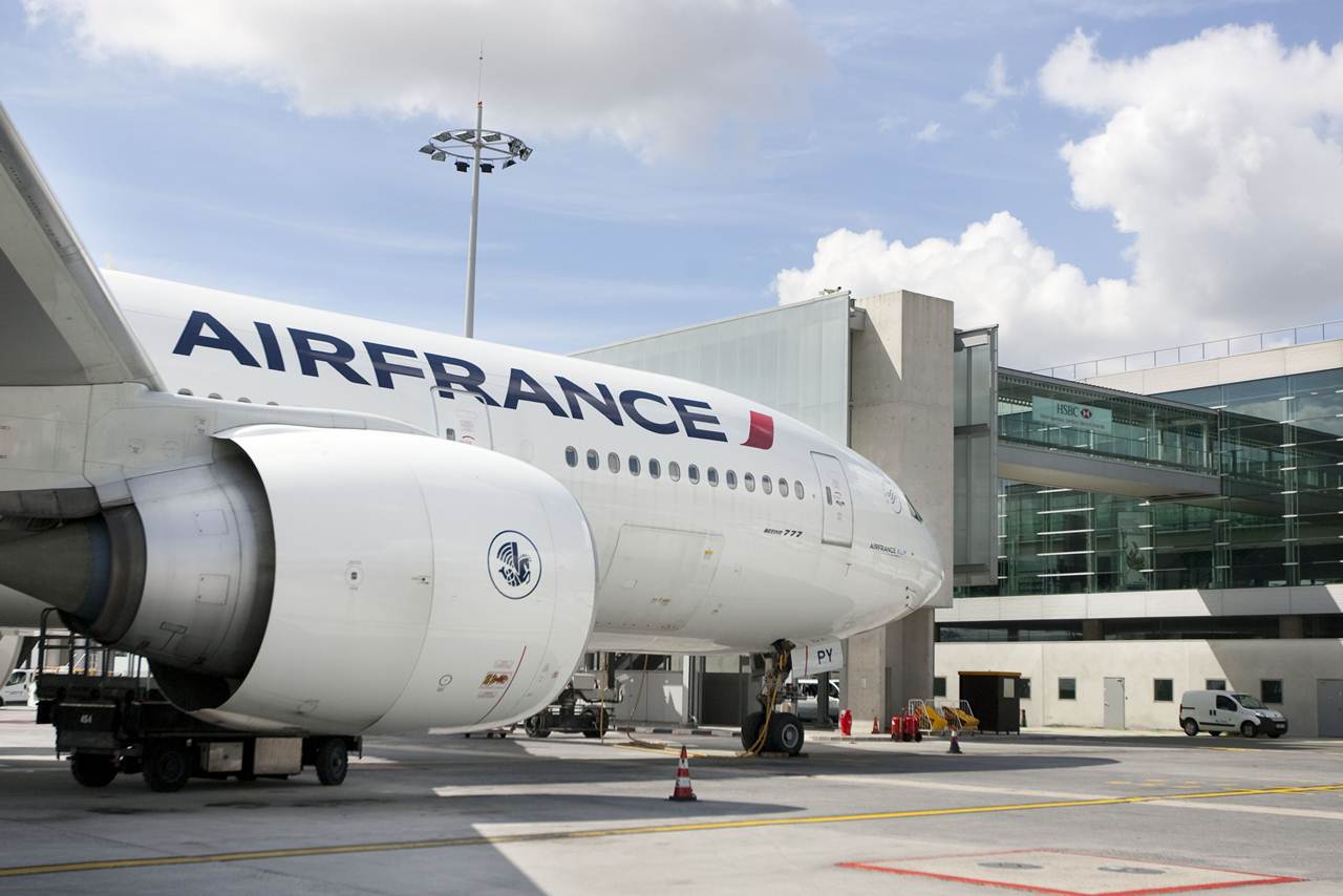 Boeing 777-300 da AIr France no aeroporto Paris CDG