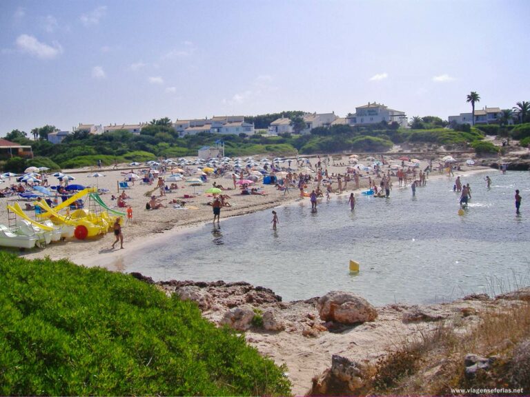 Cala'n Bosch na ilha de Menorca próximo Ciudadela