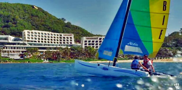 Club Med Sanya na China visto do mar