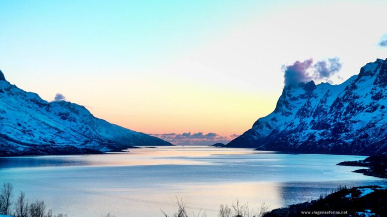 Ersfjorden no município de Tromsø na Noruega