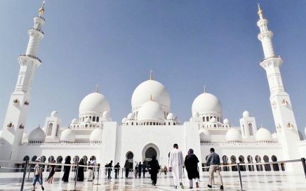 Mesquita Sheikh Zayed em Abu Dhabi nos EAU