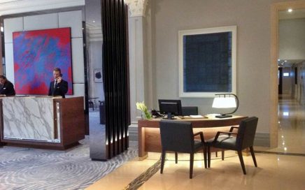 Recepção do Hotel Ritz-Carlton Budapeste