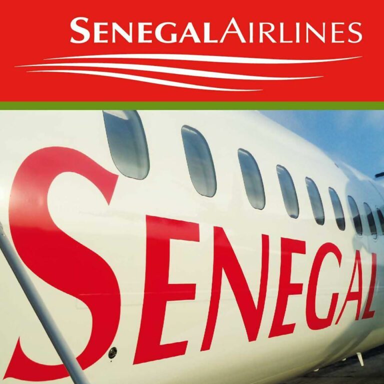 Símbolo e avião da antiga Companhia Aérea Senegal Airlines