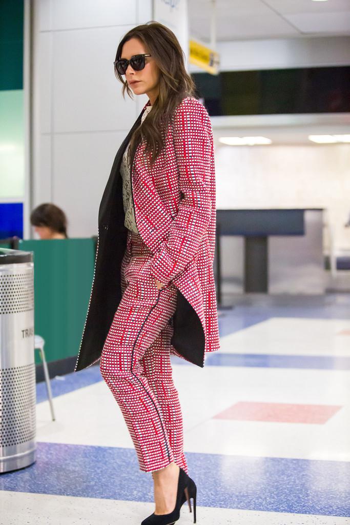 Victoria Beckham eleita a mais bem vestida pela British Airways em 2016