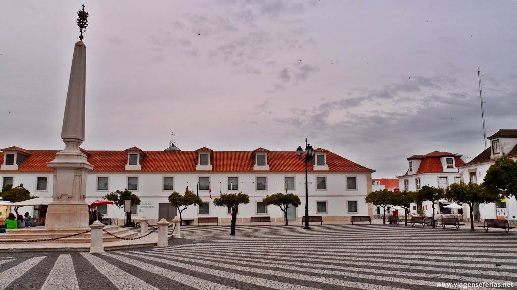 Câmara Municipal de Vila Real de Santo António e Praça Marquês de Pombal