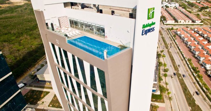 Vista aérea do hotel Holiday Inn Express Barranquilla Buenavista