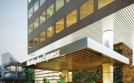 Antevisão da entada do hotel Holiday Inn Express Lima