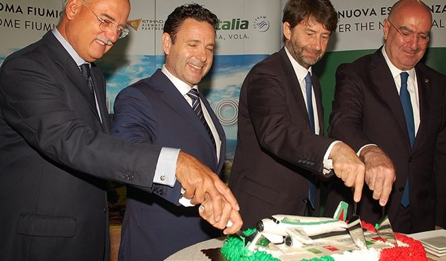 Bolo da inauguração da rota Roma-Cidade do México da Alitalia