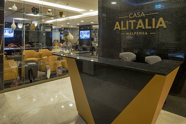 Casa Alitalia no aeroporto Milão Malpensa